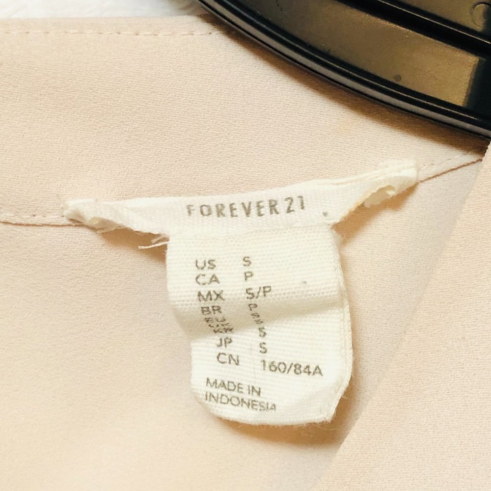 Forever 21 Nude Sheer Short Sleeve Blouse - Picture 3 of 5
